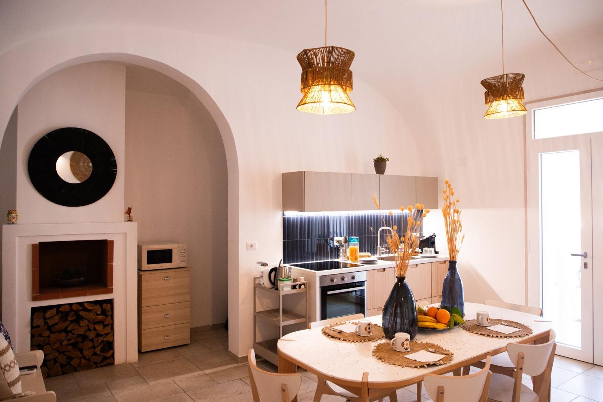 Casa Vacanze La Bella Tina Polignano a Mare Extérieur photo